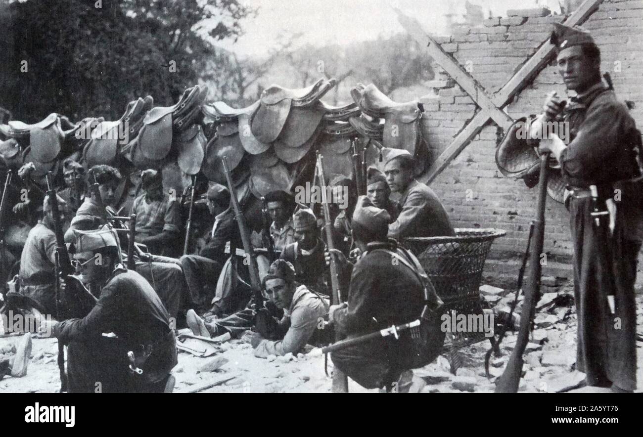 Nationalist soldiers at a captured outpost during the Spanish Civil War Stock Photo