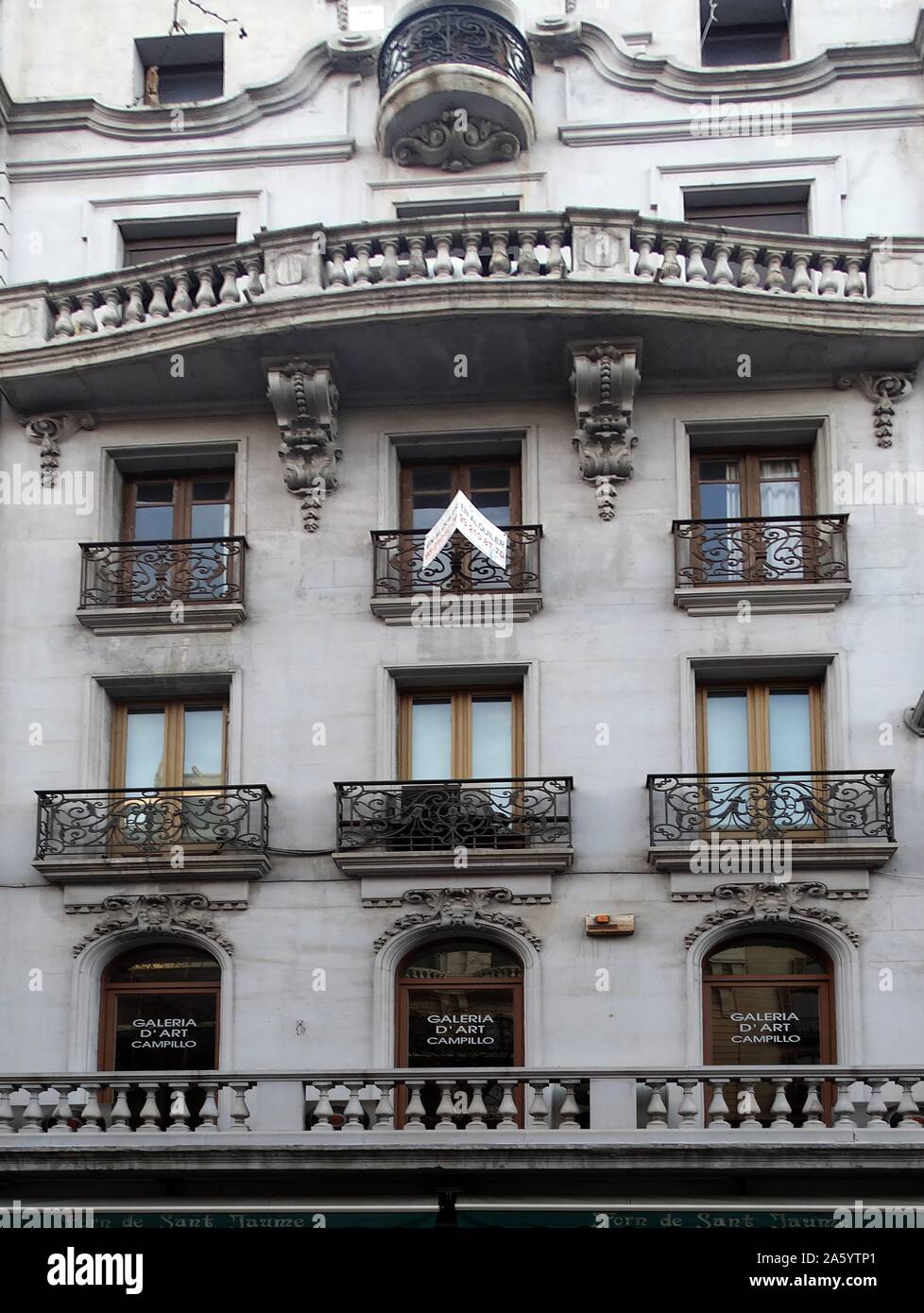 Façade of apartments dating to the early twentieth century, Barcelona, Spain Stock Photo