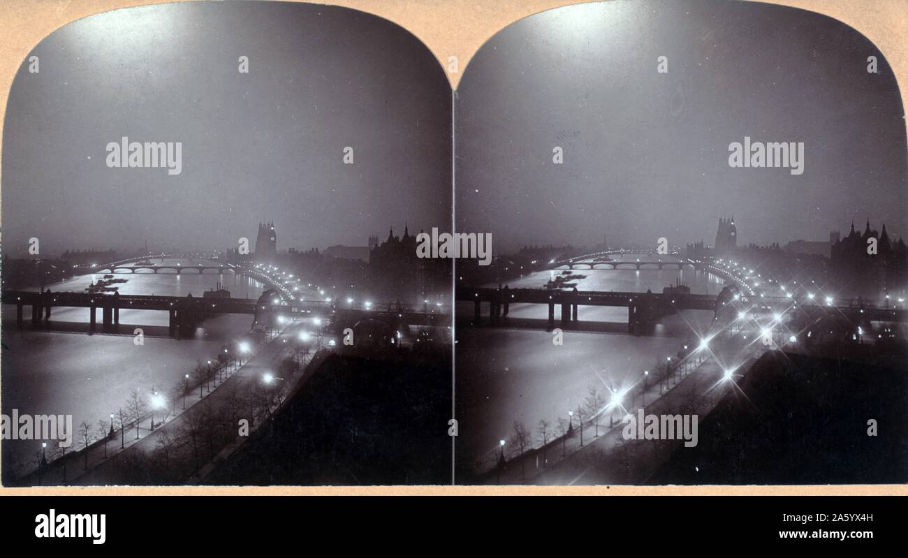 stereoscopic photograph overlooking the River Thames at 11 o'clock at night, London, England 1903 Stock Photo