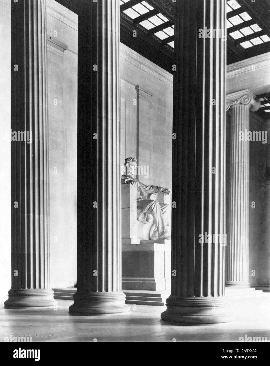 Photograph of the Lincoln statue at the Lincoln Memorial. Dated 1922