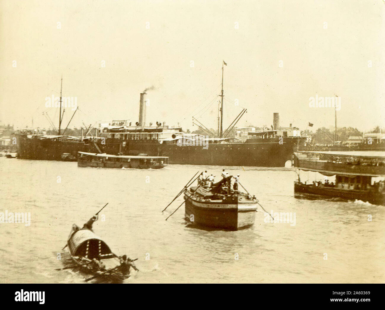 England, Swiss migrants, English port, arrival of migrant ships 1910 Stock Photo