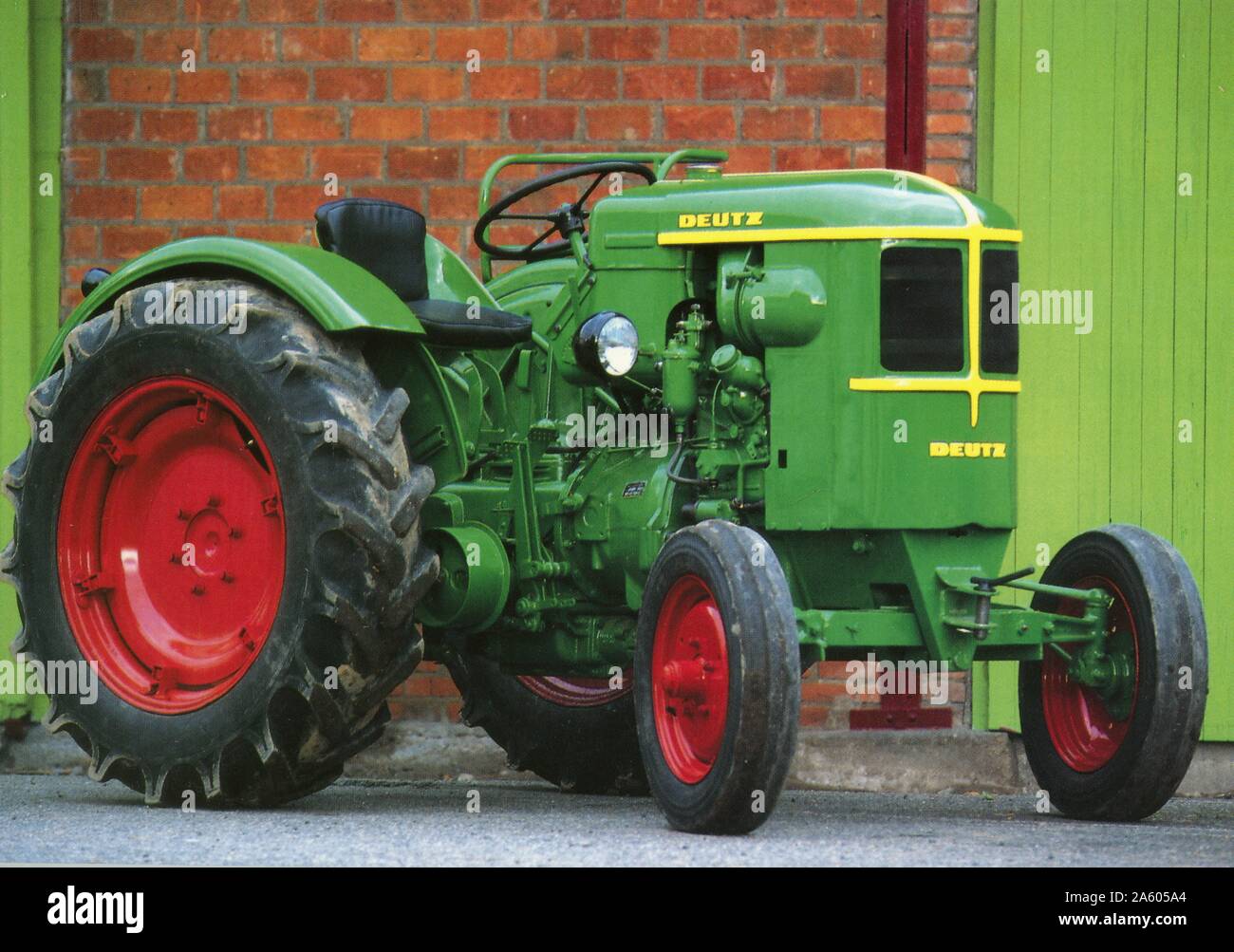 Deutz tractor hi-res stock photography and images - Page 3 - Alamy
