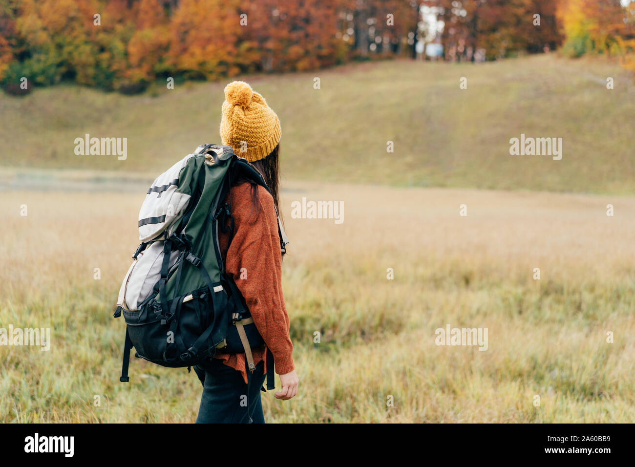 Woman too heavy backpack hires stock photography and images Alamy
