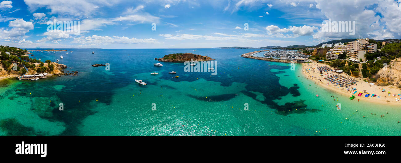 Spain, Balearic Islands, Mallorca, Aerial view of Portals Nous, beach Platja de S'Oratori and Illa d'en Sales Stock Photo