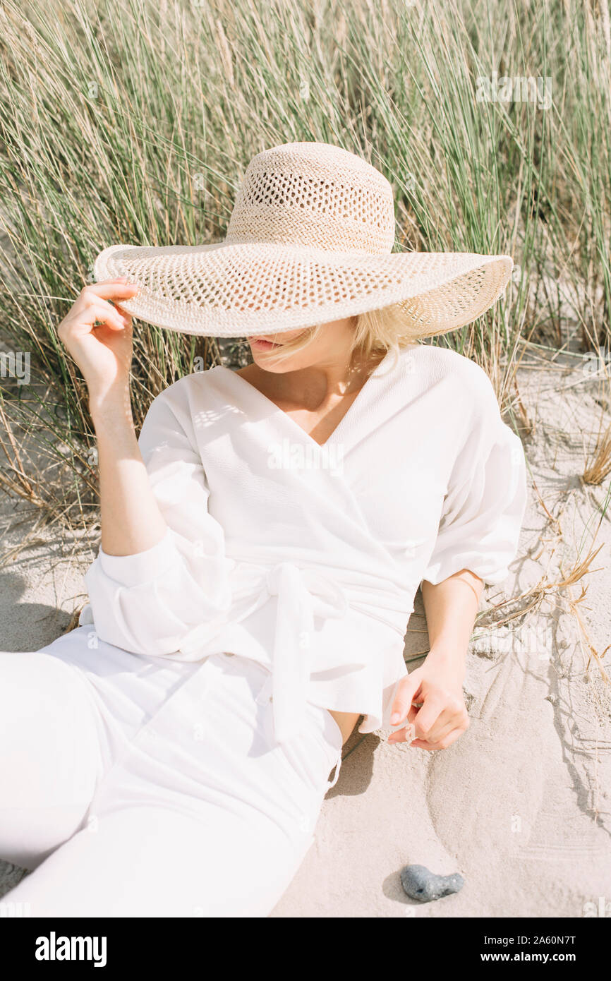 white clothes for summer