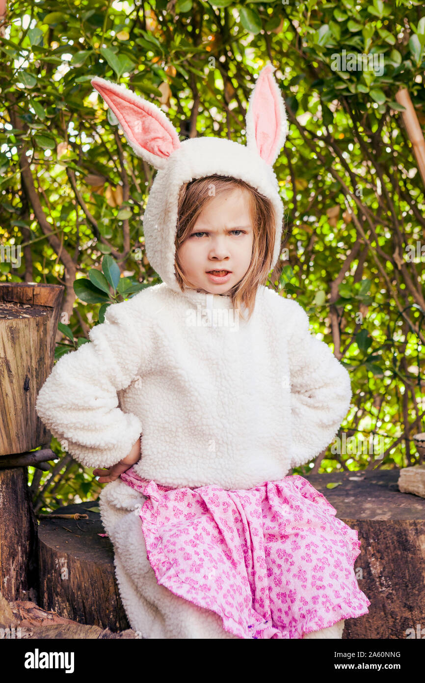 Bunny girl costume hi-res stock photography and images - Alamy