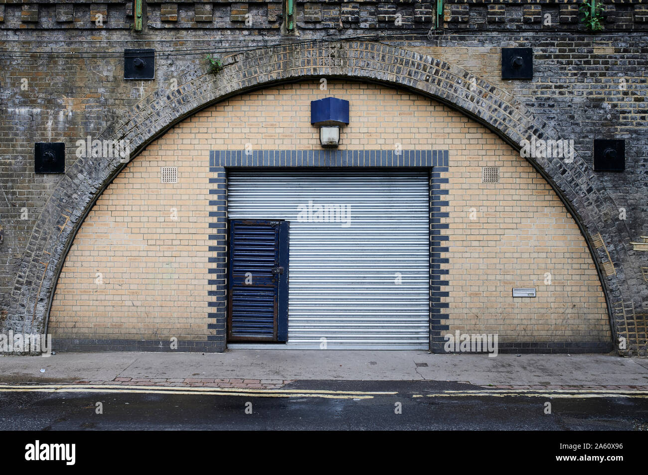 Garage Door London Uk Stock Photo 330705570 Alamy