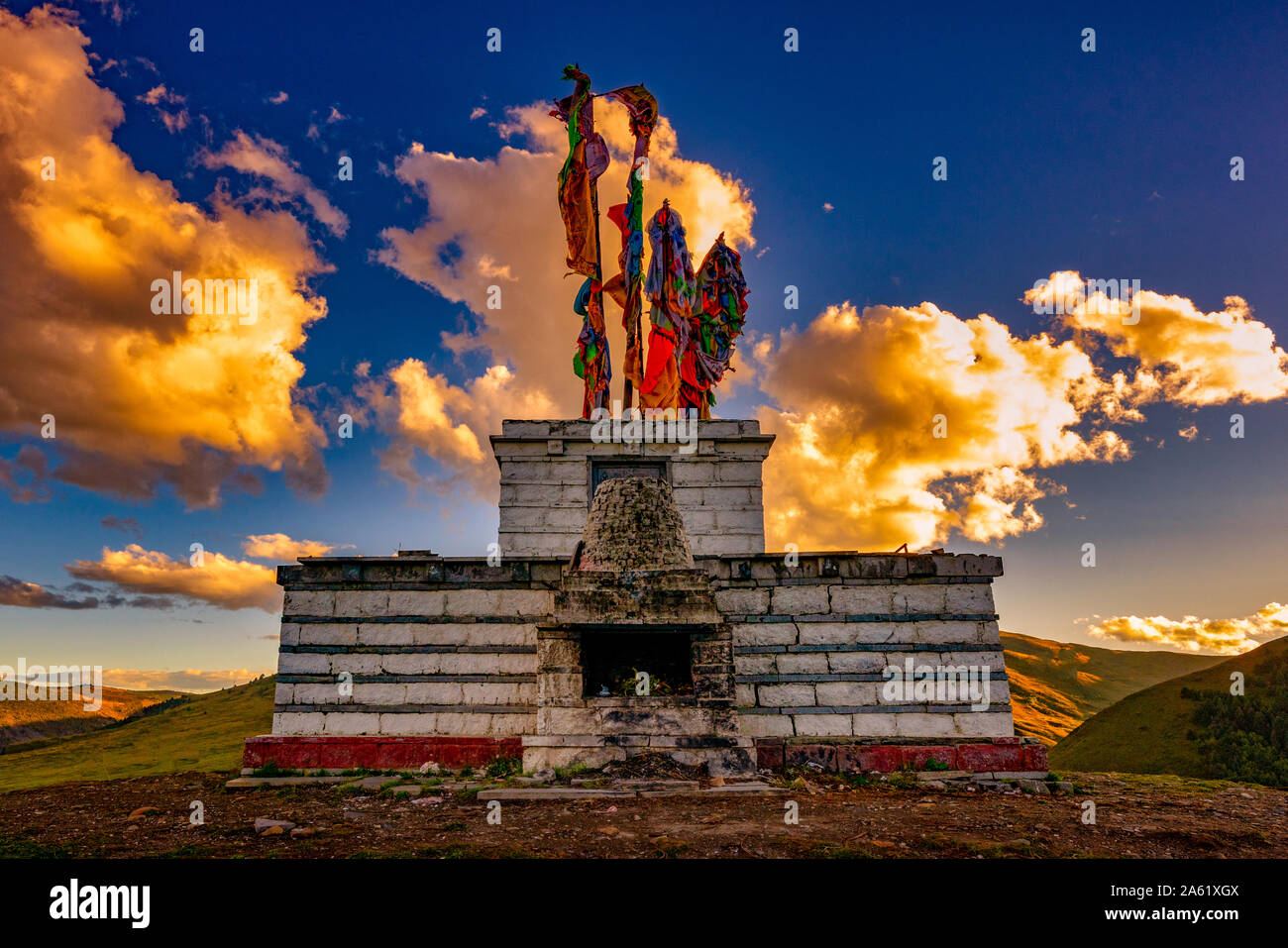 The famous Tagong Monastery was built during the Qing Dynasty to honor ...