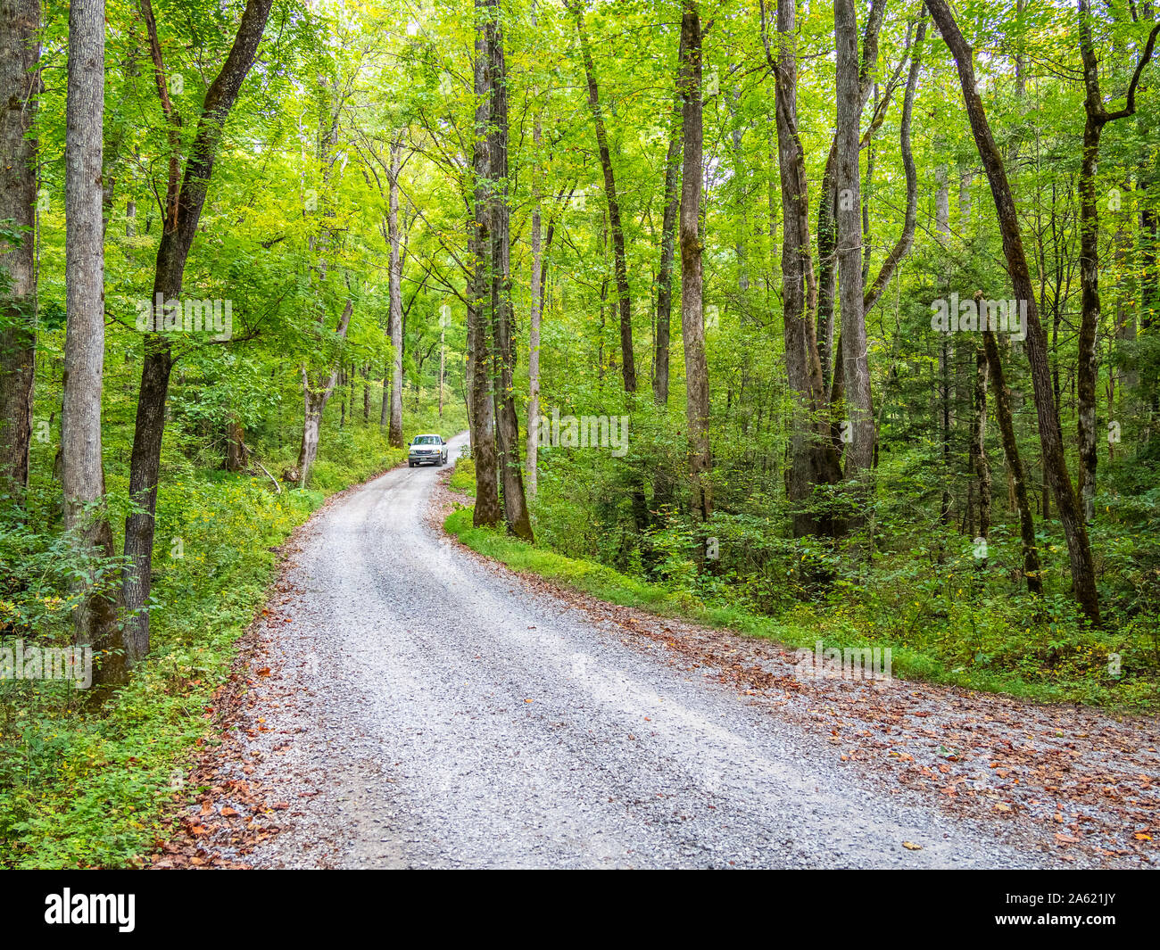 Gravel gravel road hires stock photography and images Alamy