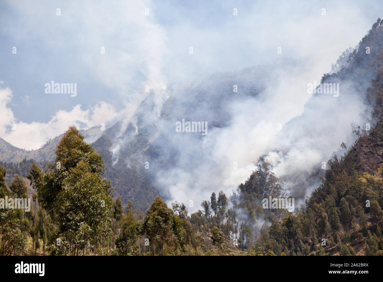 Smoke hill hi-res stock photography and images - Alamy