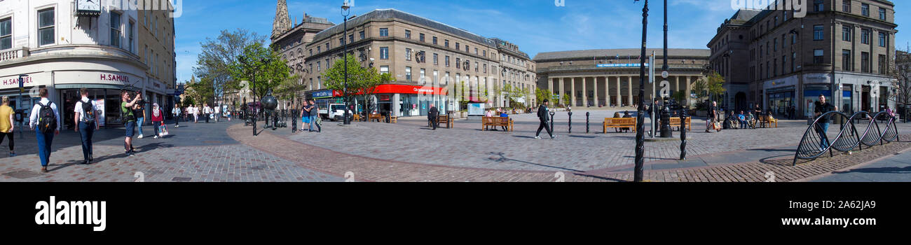 High Street and City Square, Dundee Stock Photo