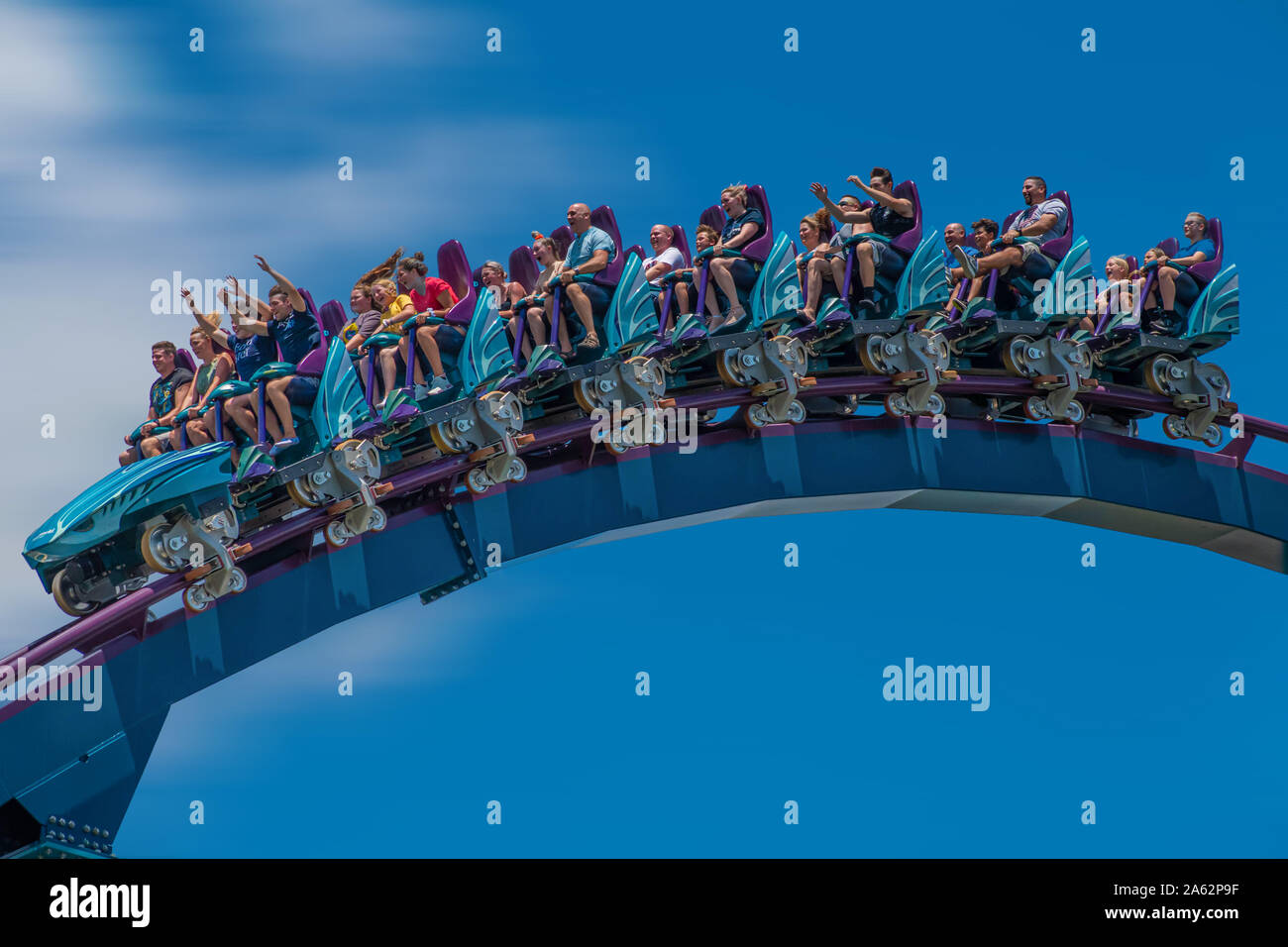 Orlando, Florida . October 09, 2019. People enjoying riding Mako rollercoaster during summer vacation at Seaworld - fondo desenfocado velocidad Stock Photo
