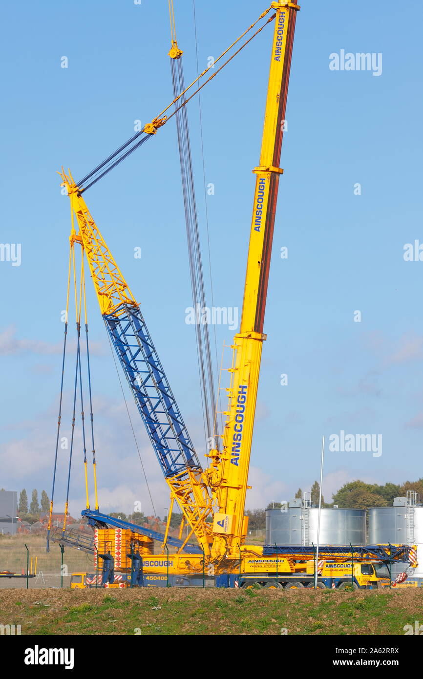 1000 tonne crane hi-res stock photography and images - Alamy