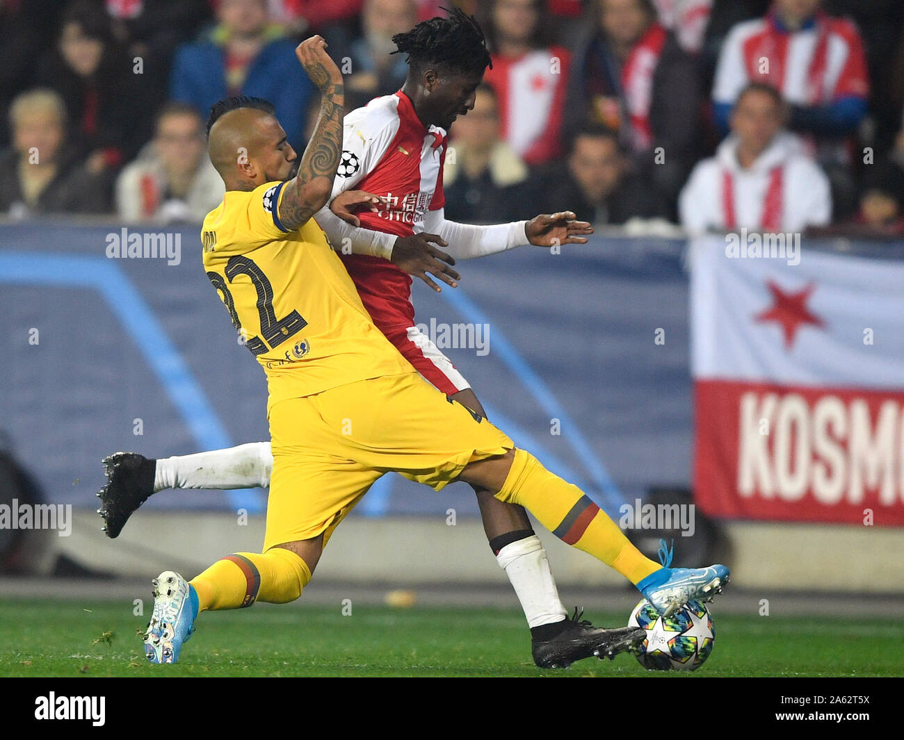 Fernando - Spartak Moscow's Arturo Vidal - Futbolgrad