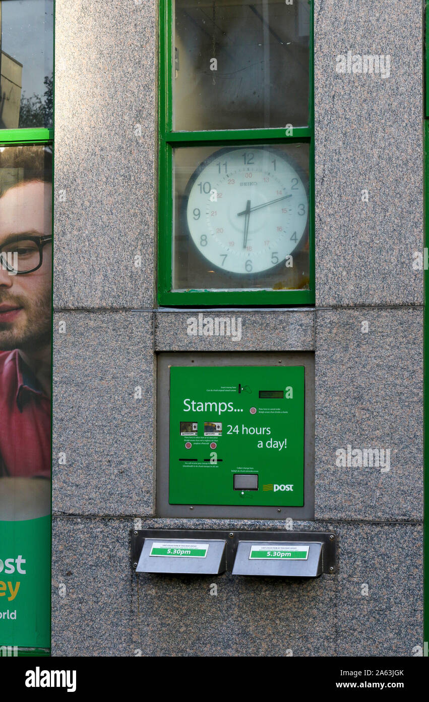 Irish clock hires stock photography and images Alamy