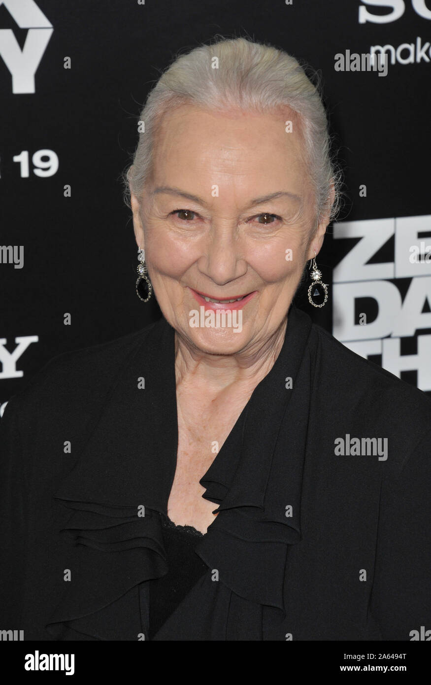 LOS ANGELES, CA. December 10, 2012 Rosemary Harris at the premiere of