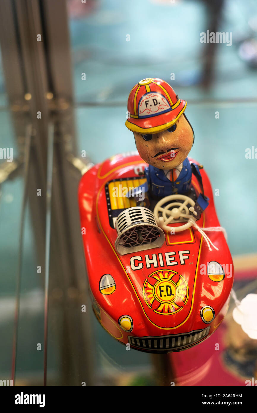 One of the 1,000 tin plate toys up for auction at Hansons of Etwall, Derbyshire today- the collection of pensioner Mike Stockwell, which is expected to raise over £100,000. Mr Stockwell, a retired toy shop owner, is using money raised from the auction to fund eco-conservation projects as he is very concerned about climate change. The collection has been described by toy valuer Steve Fulford as one of the world's best collections of vintage tinplate toys. Photos by JOHN ROBERTSON-24th October 2019. Stock Photo