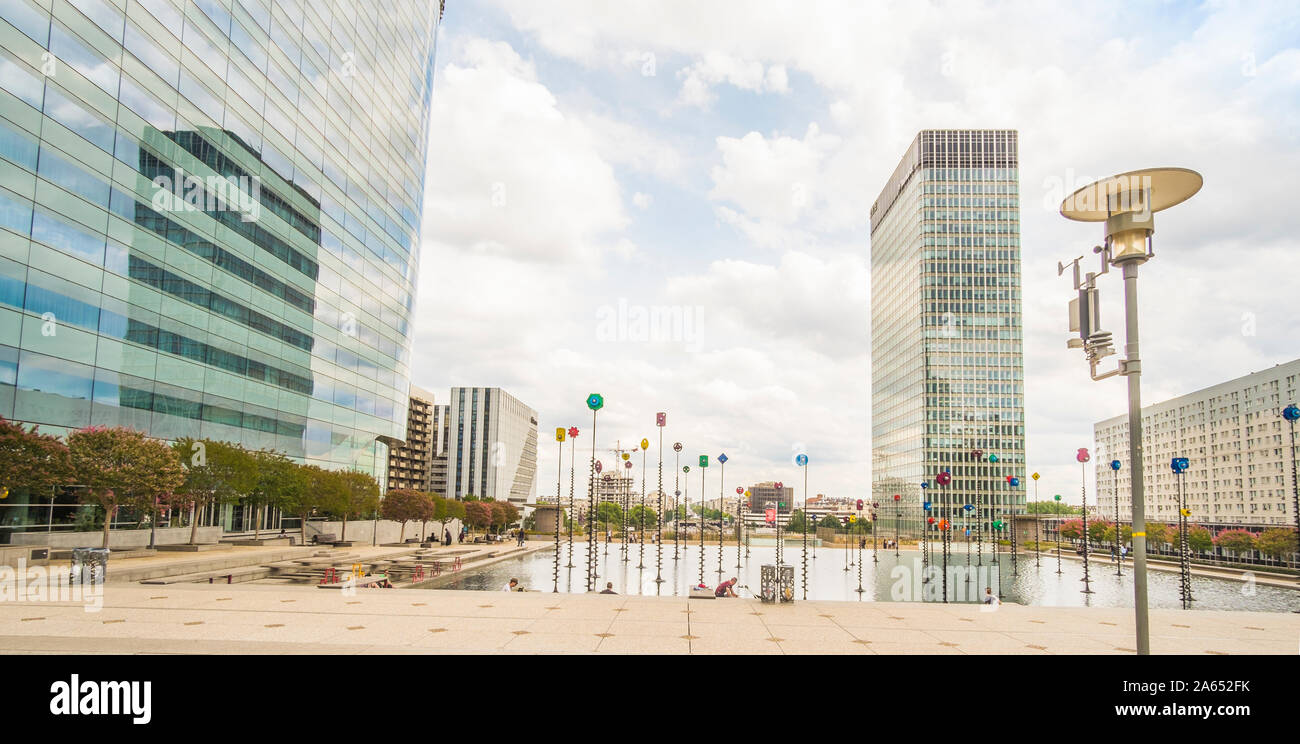 la defense, takis basin and high-rise office buildings Stock Photo