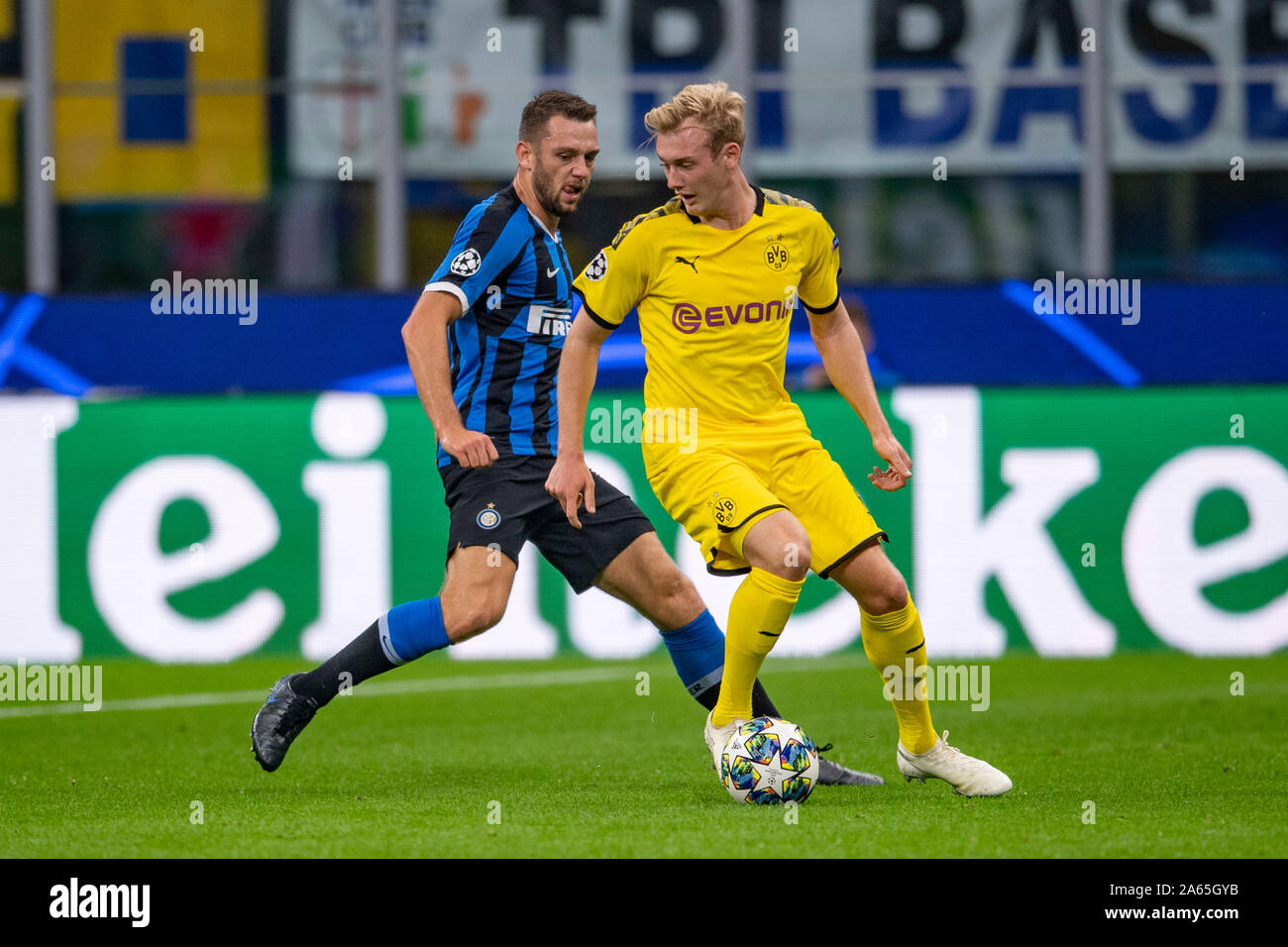 Jersey de borussia dortmund 2019 hot sale