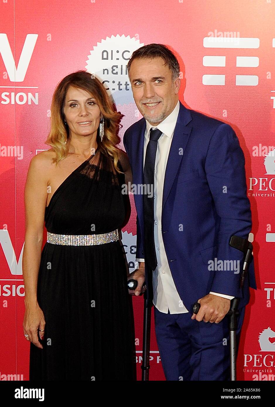 * NO DAILY * Rome, Gabriel Batistuta evening with film presentation at the Film Festival. In the photo: Gabriel Batistuta with his wife Irina Fernandez. Stock Photo