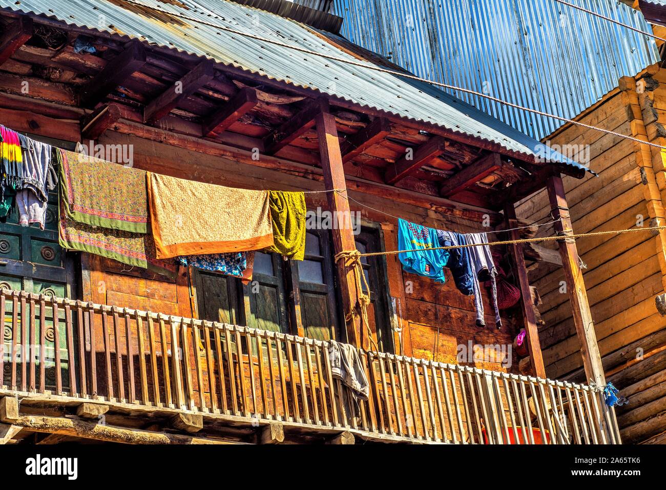 Kashmiri wooden houses, Sheikhpura Chorwan village, Kashmir, India, Asia Stock Photo