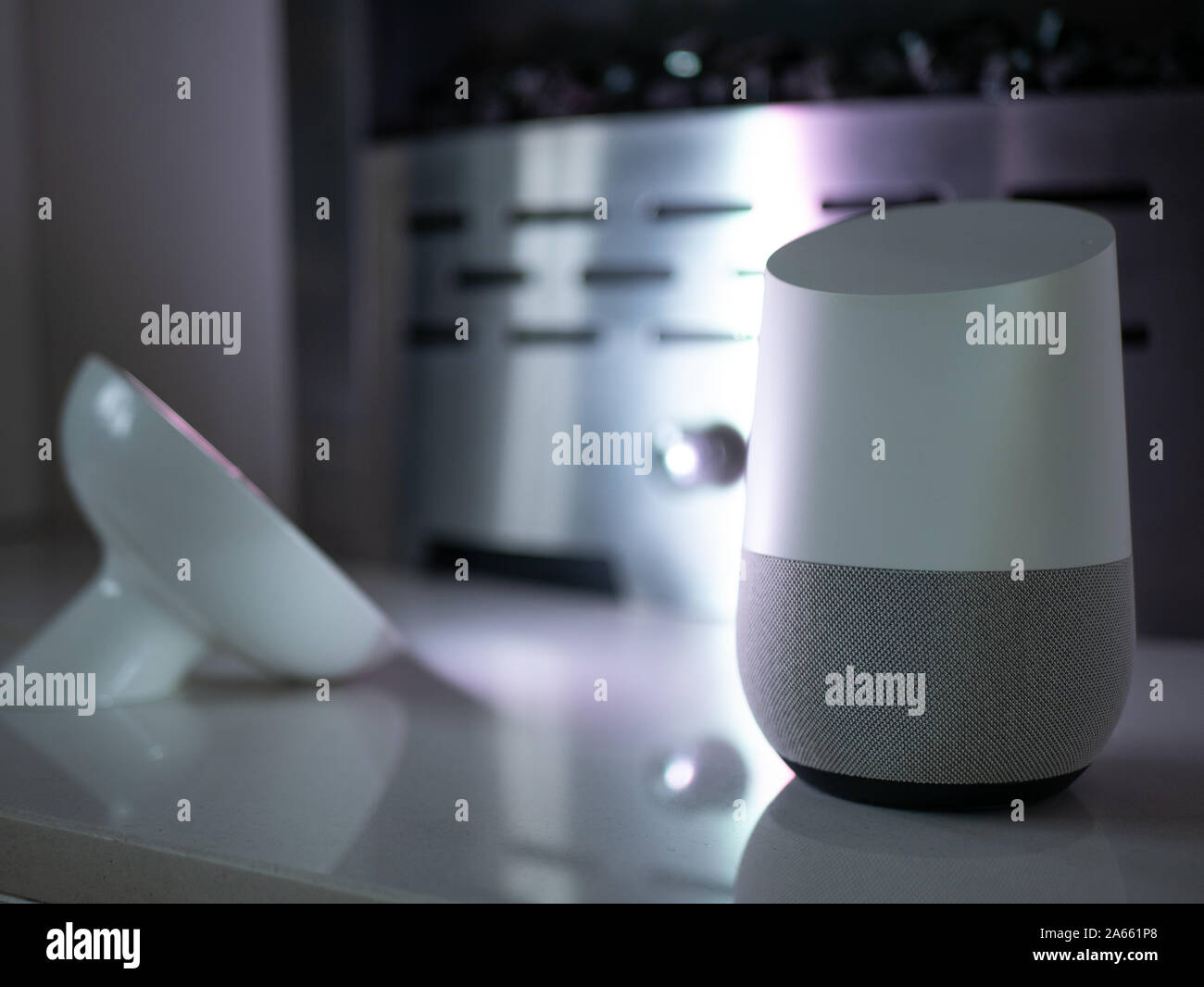 colour changing speaker light