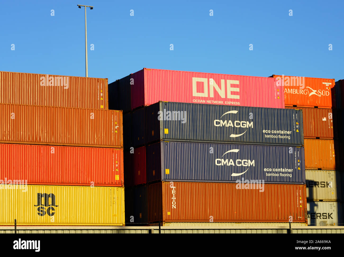 Network express hires stock photography and images Alamy