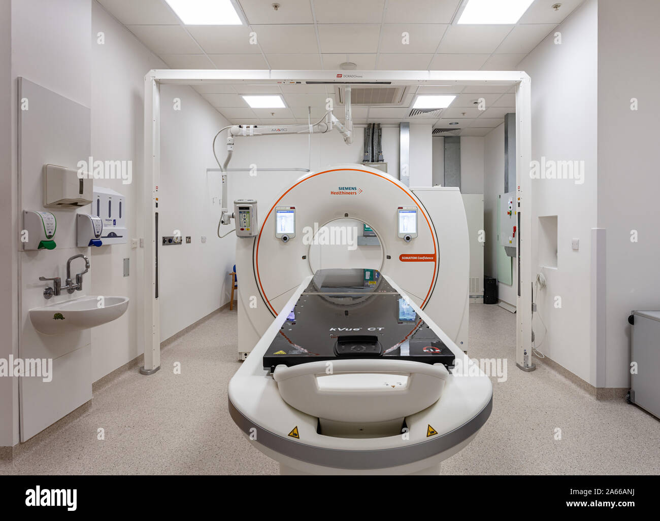 CT scanner at UCLH, University College London Hospital Stock Photo