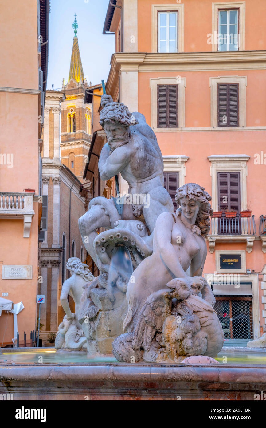 Italy, Lazio, Rome, Ponte, Piazza Navona, Fontana del Nettuno Stock Photo