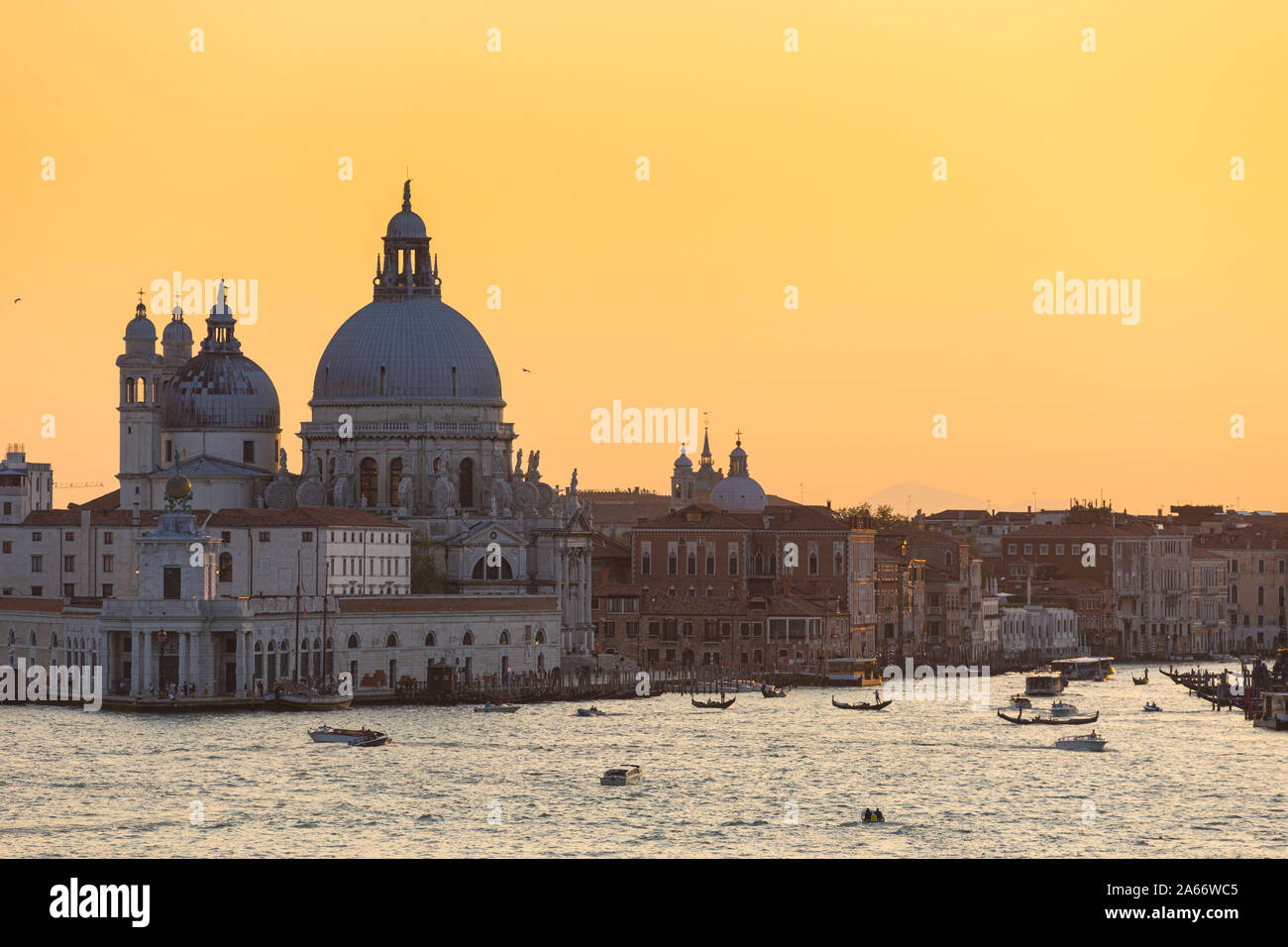 Basilica di Santa Maria della Salute, Grand Canal, Venice, Veneto, Italy Stock Photo