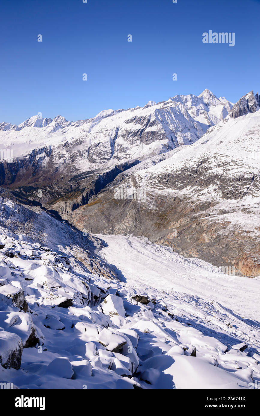 Der Grosse Aletschgletscher, Aletscharena in den Berner Alpen, Wallis, Schweiz, Europa Stock Photo