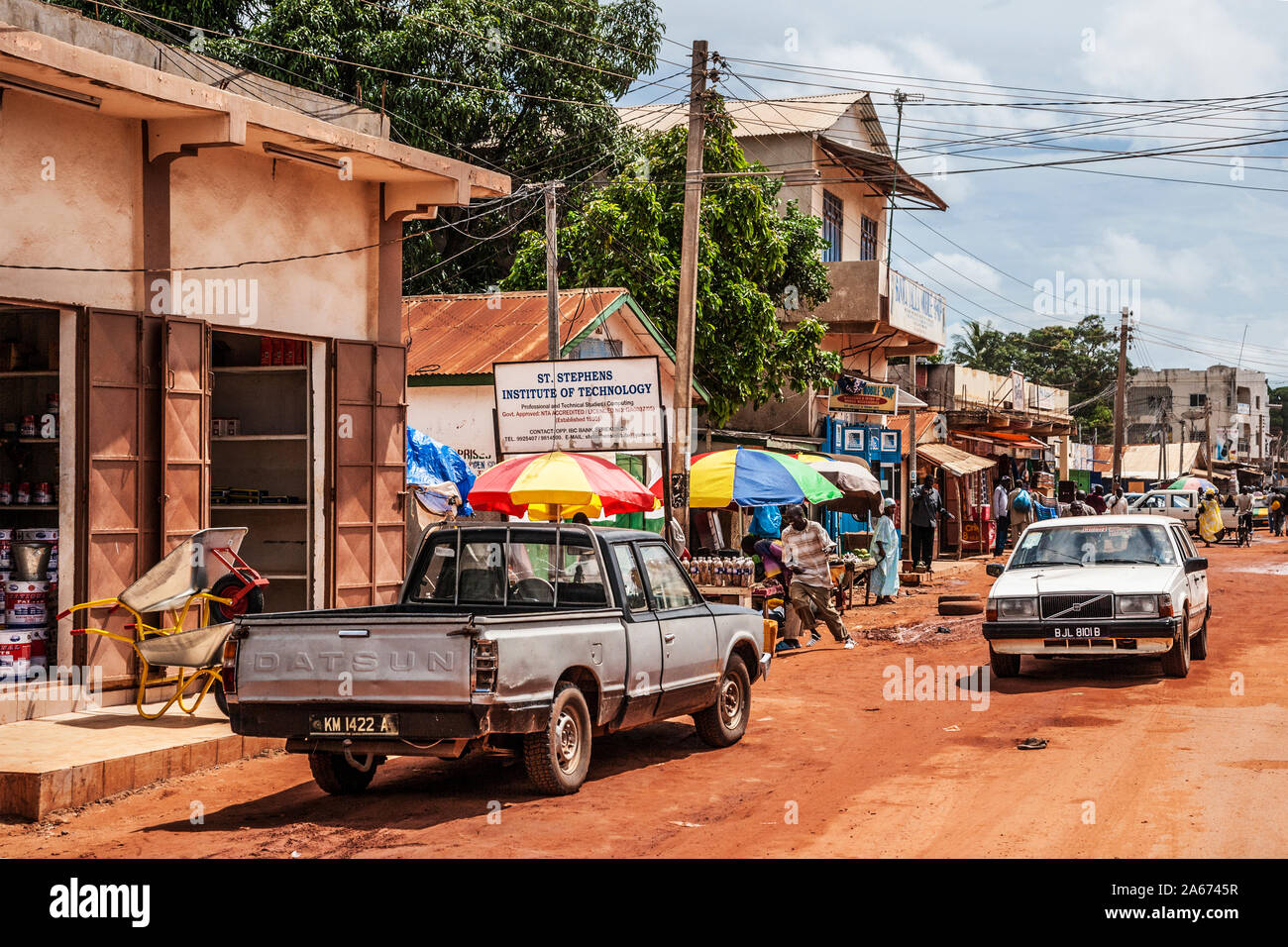Poverty poor gambia hires stock photography and images Alamy