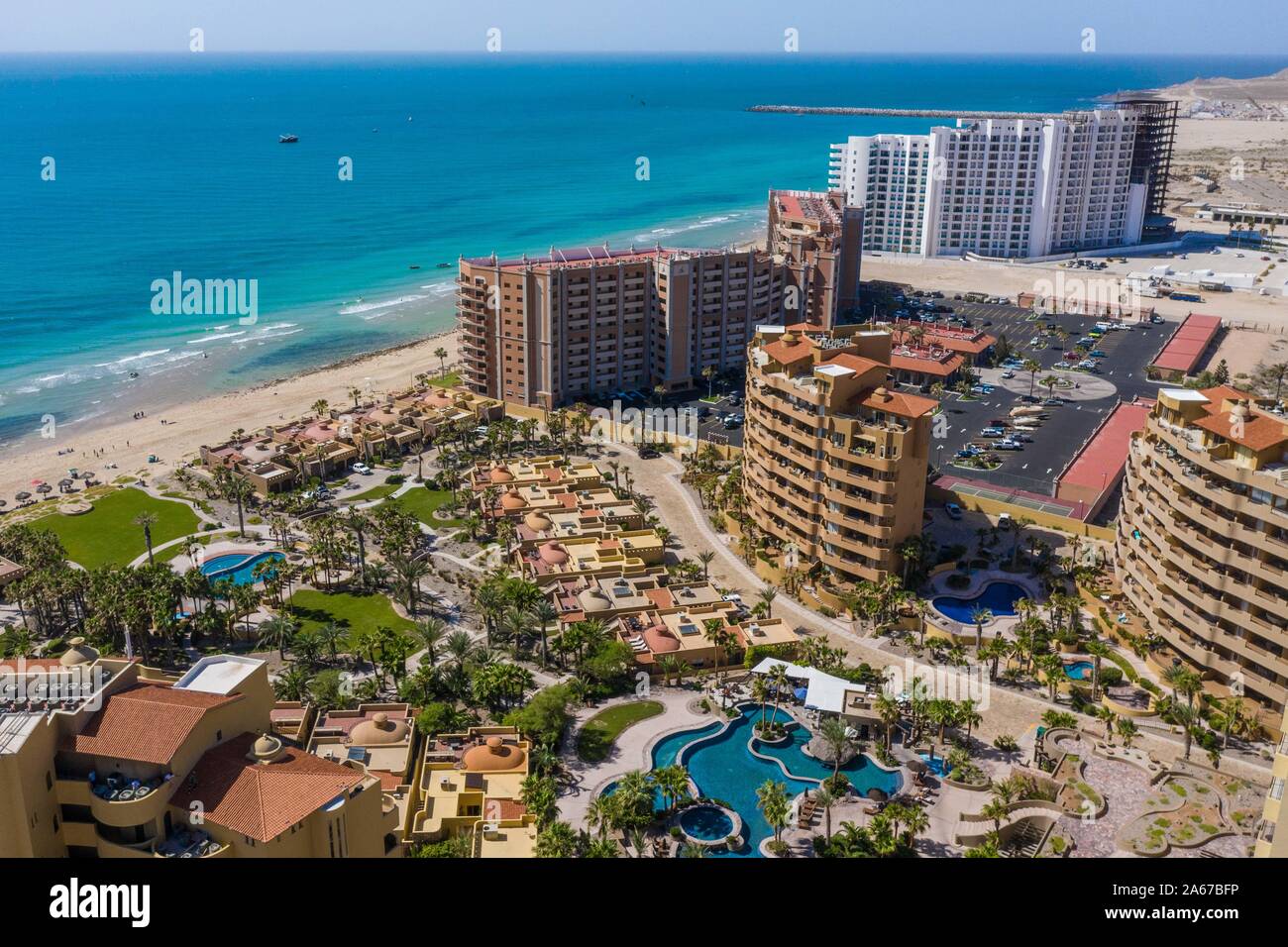 Aerial view of the Puerto Peñasco bay in Sonora, Mexico. landscape of beach, sea, hotel and real estate industry. Gulf of California desert. Sea of Cortez, Bermejo Sea. © (© Photo: LuisGutierrez / NortePhoto.com)  vista aérea de la bahía Puerto Peñasco en Sonora, Mexico. paisaje de playa, mar, industria hotelera e inmobiliaria. desierto de  Golfo de California. Mar de Cortés,  Mar Bermejo.© (© Photo: LuisGutierrez / NortePhoto.com) Stock Photo