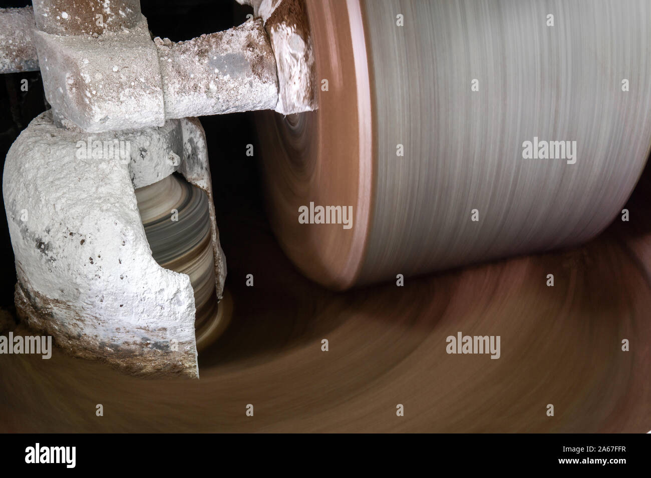Was the cocoa grinding mill hires stock photography and images Alamy