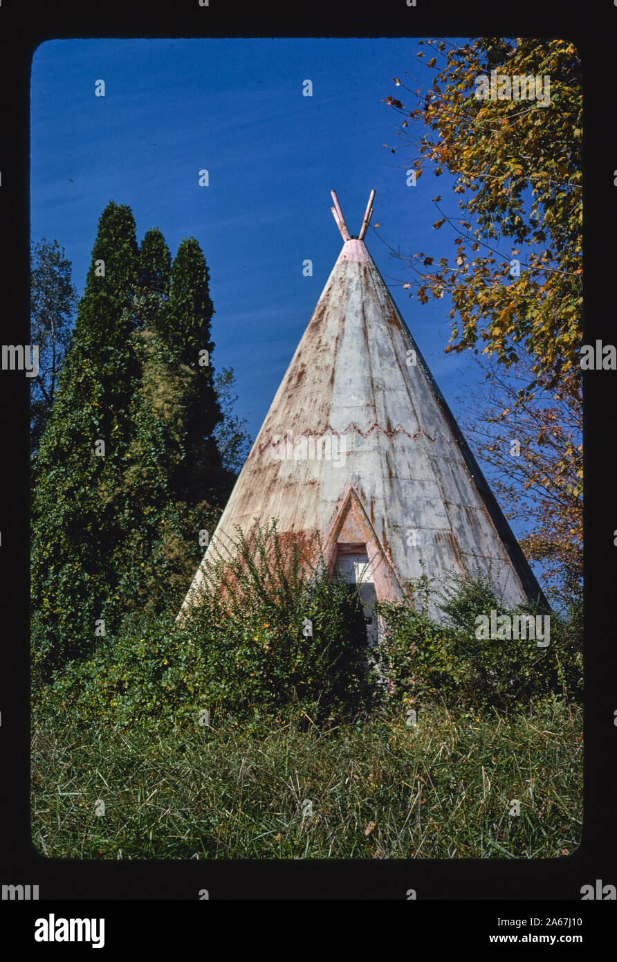 Kentucky horse cave hires stock photography and images Alamy