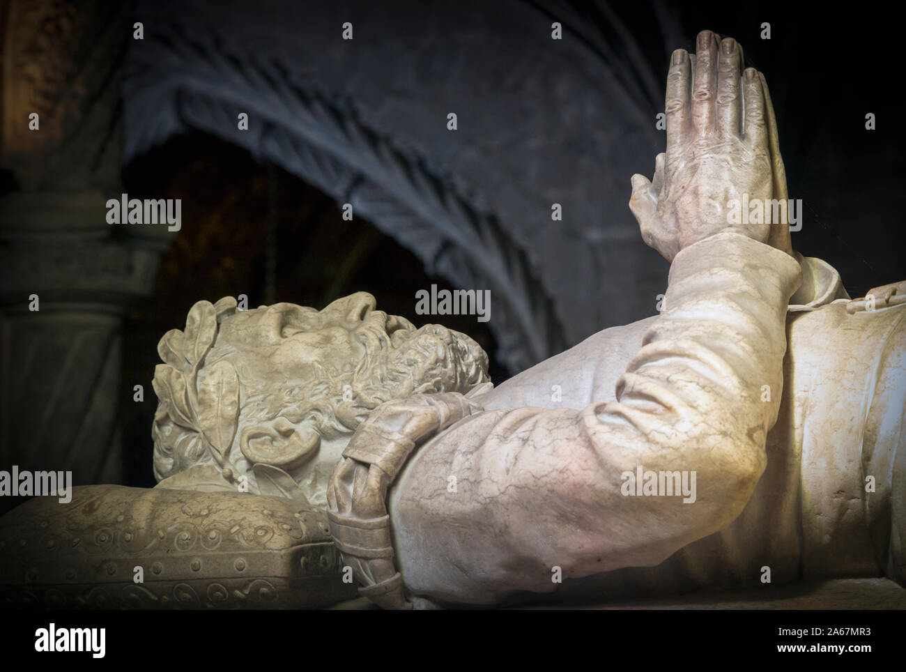 Lisbon, Portugal. The tomb of poet Luis Vaz de Camoes in the church of Santa Maria in the Mosteiro dos Jeronimos, or the Monastery of the Hieronymites Stock Photo