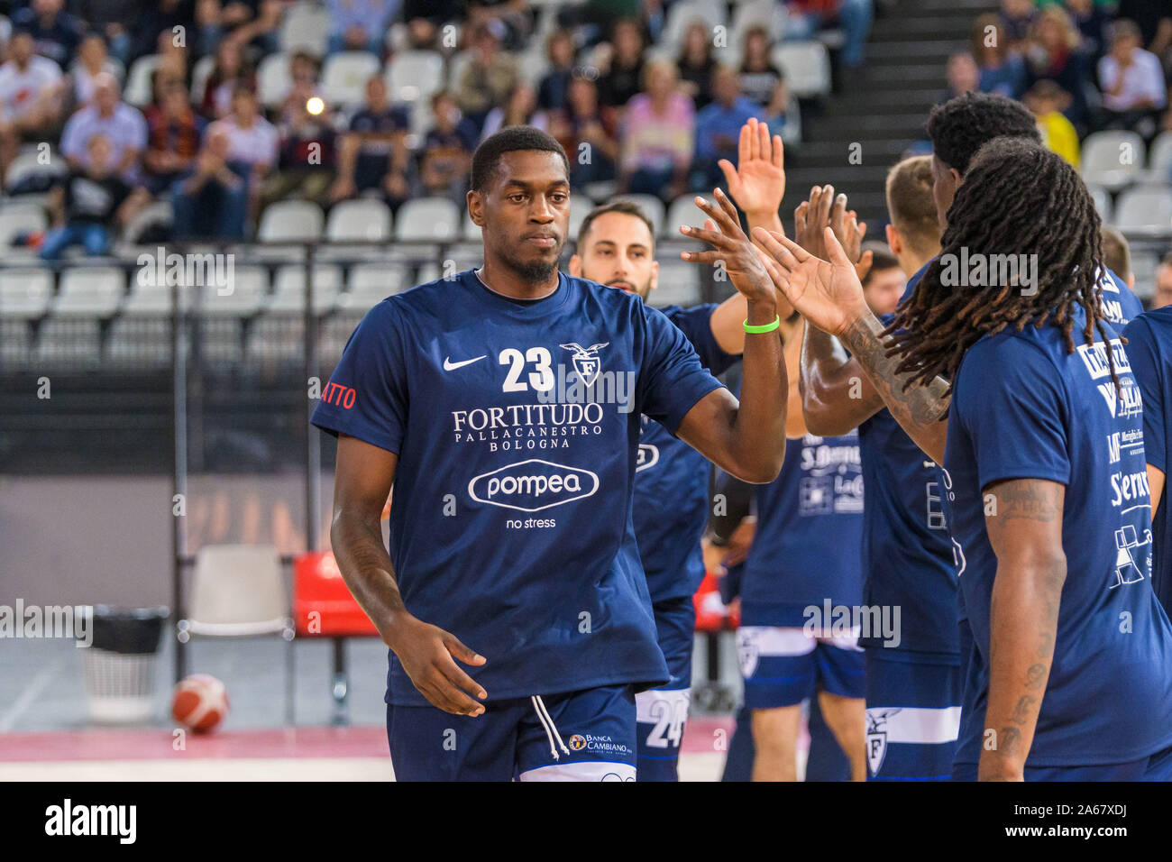 Fortitudo bologna presentazione hi-res stock photography and images - Alamy