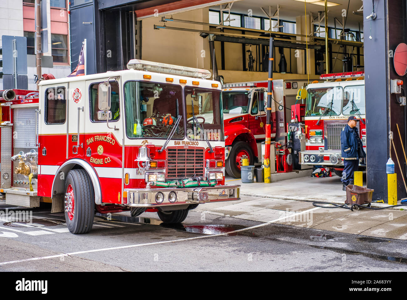 Red Fire Trucks Stock Photos Red Fire Trucks Stock Images Alamy