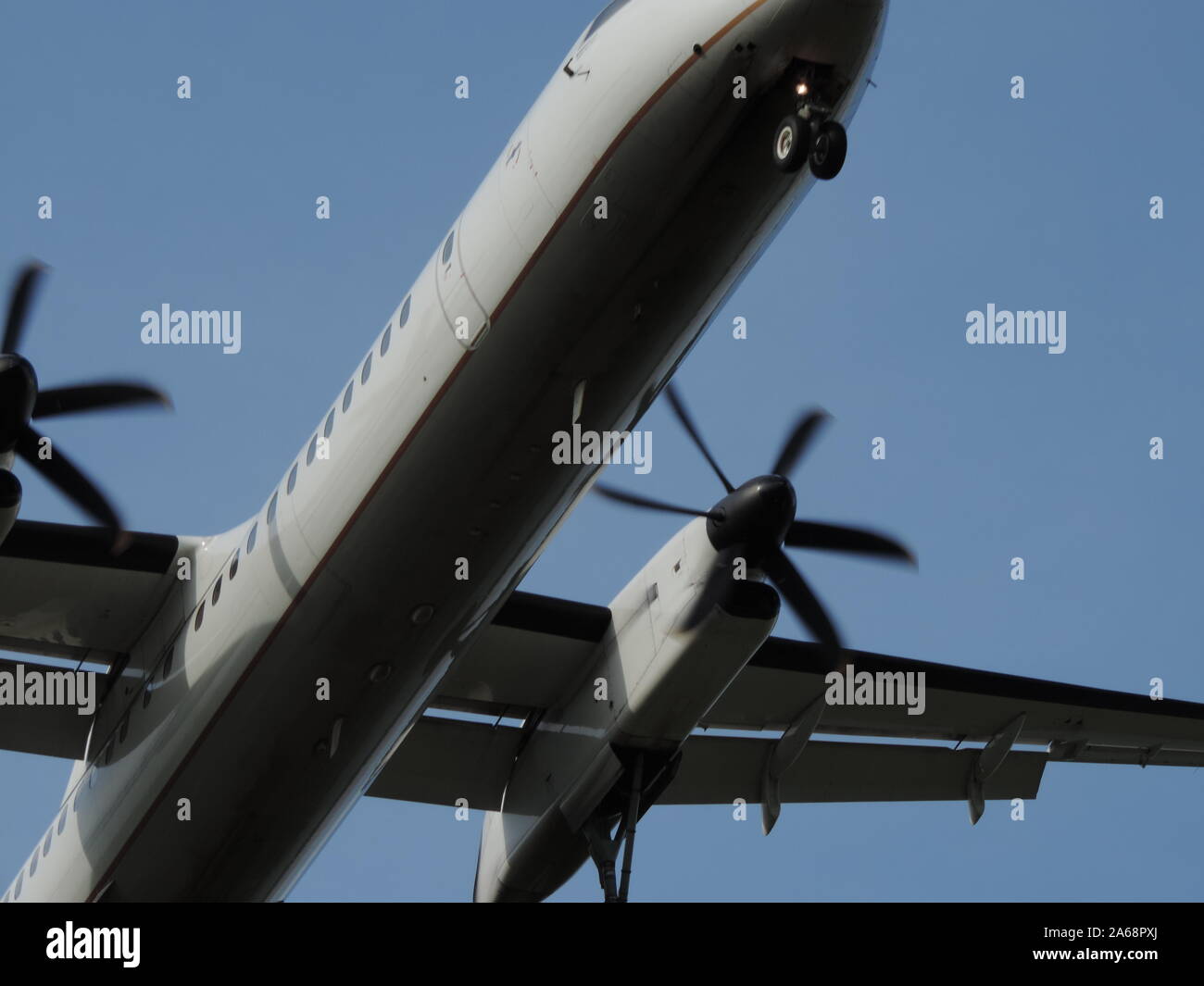 Landing Gear Down 2 Stock Photo Alamy