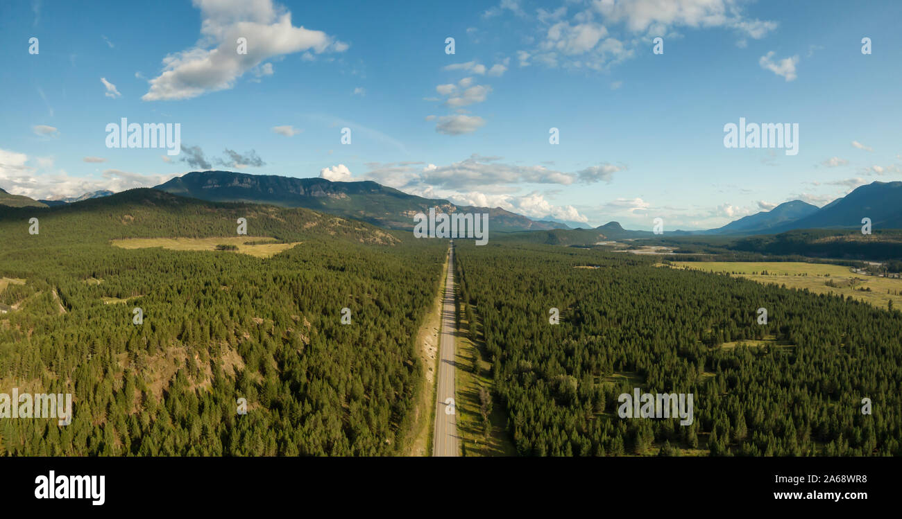 Kootenay canal hi-res stock photography and images - Alamy