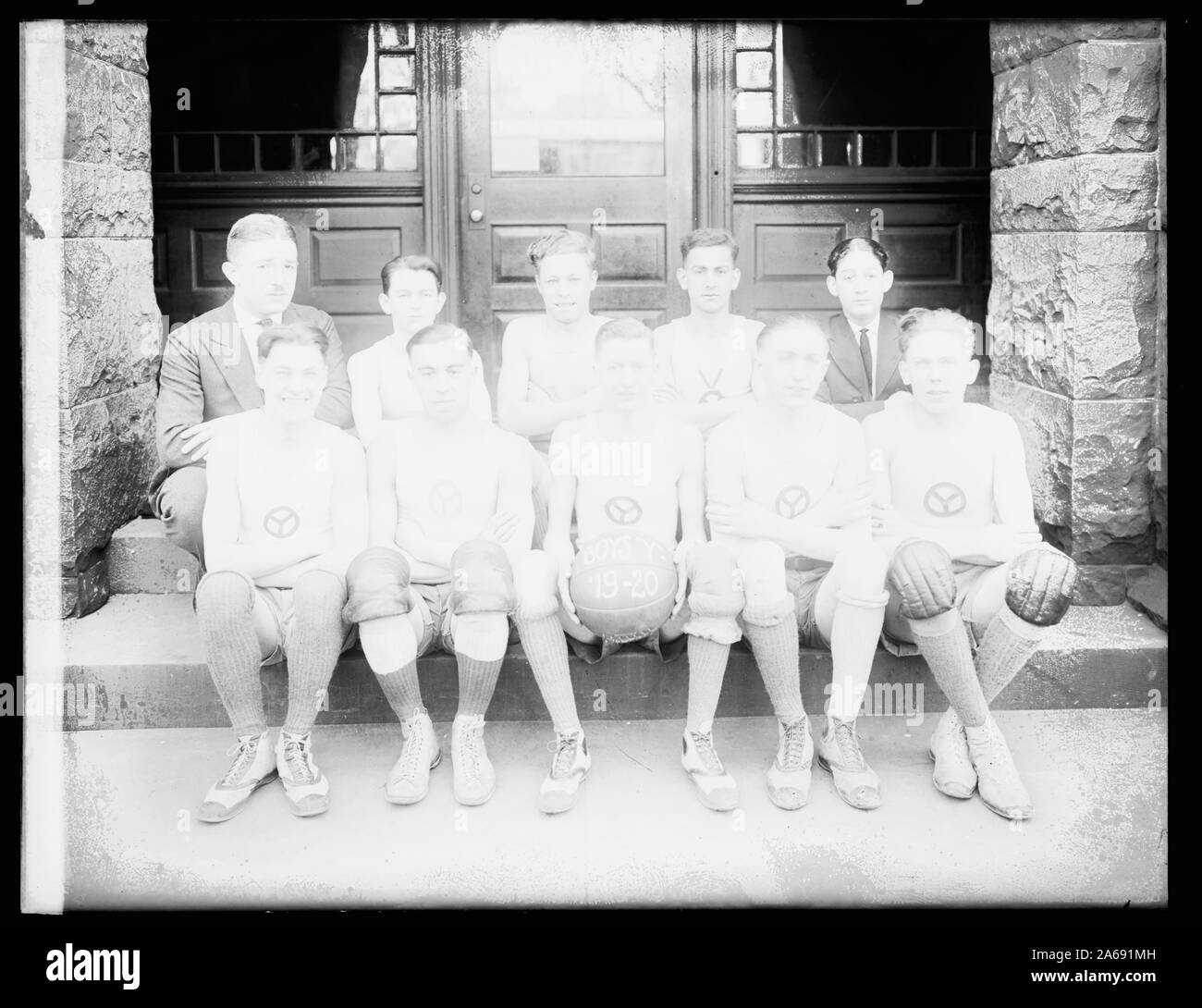 Y.M.C.A. basketball team Stock Photo Alamy