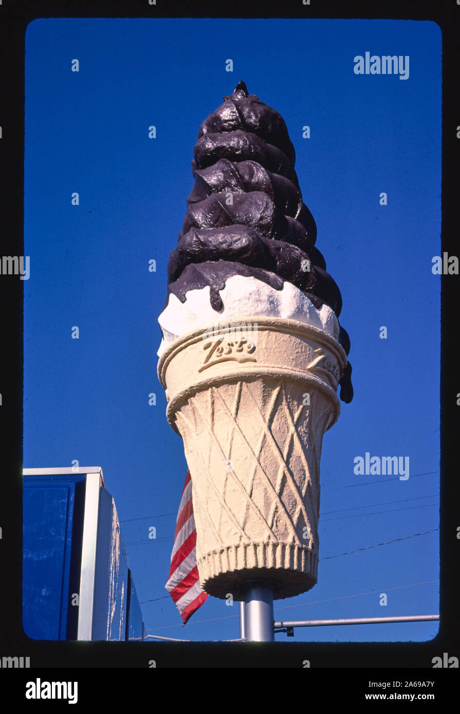 Zesto ice cream sign, West Columbia, South Carolina Stock Photo Alamy