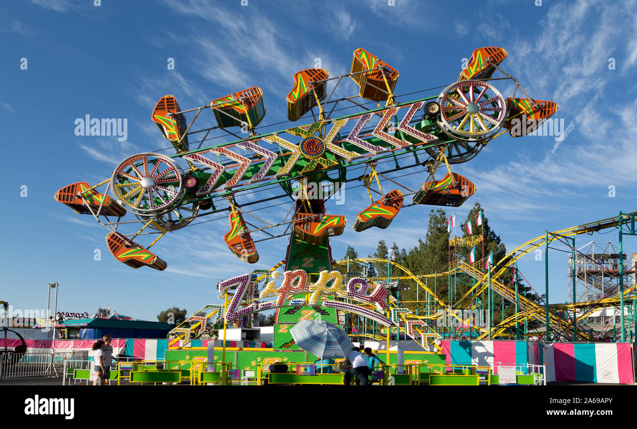 Zipper ride hires stock photography and images Alamy
