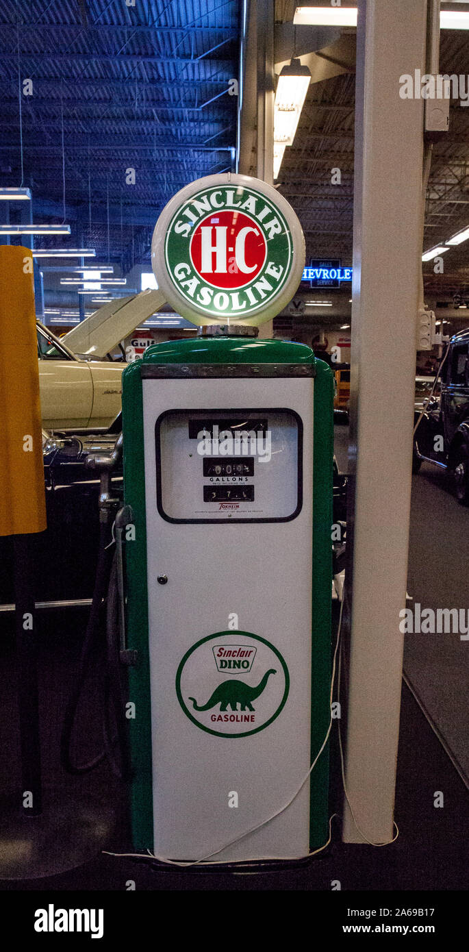 Sinclair gas pump hi-res stock photography and images - Alamy Sinclair gas pump hi-res stock photography and images - Alamy