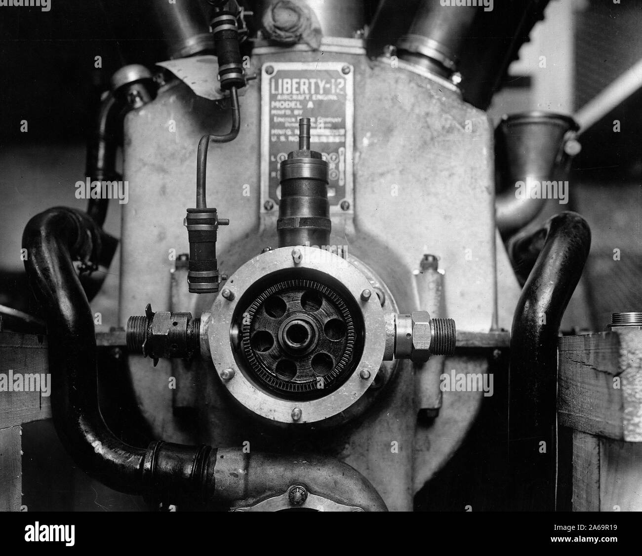 C.C. Gear on Liberty '12' Aircraft engine as used on DH4 planes. Nut on shaft removed to permit removal of cams Stock Photo