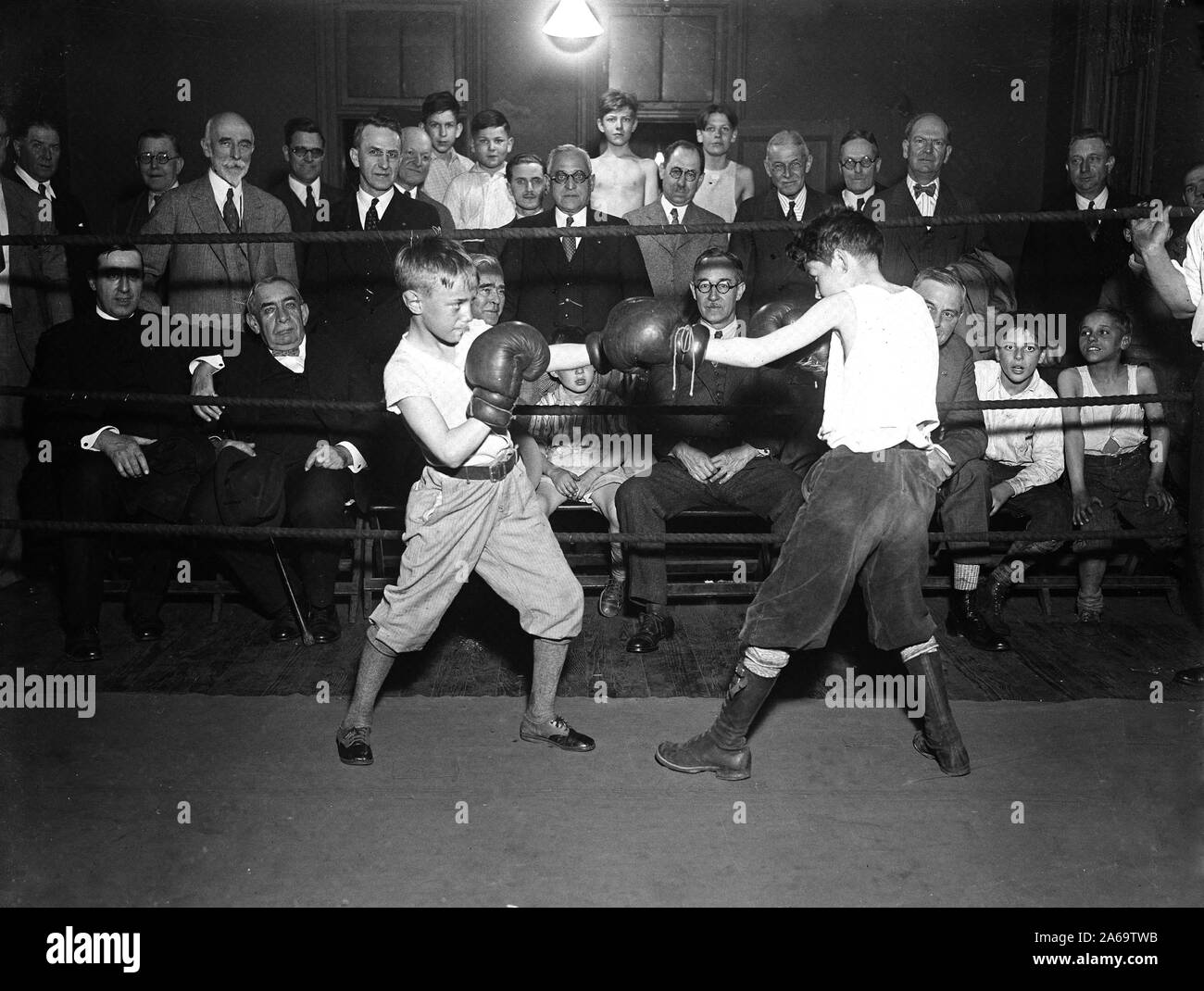 Children boxing match ca. 1931 Stock Photo