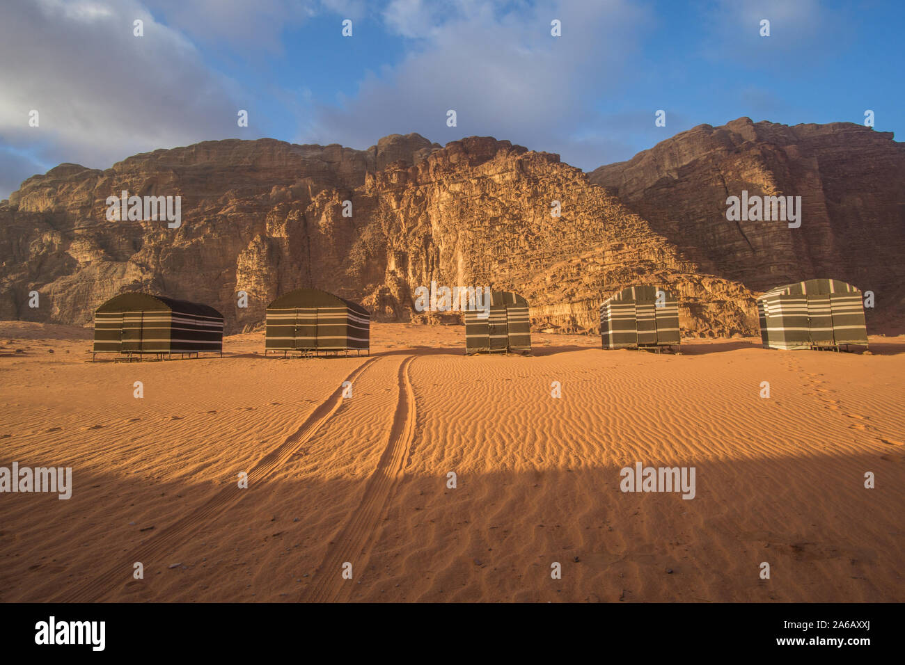 Bedouin tent background hi-res stock photography and images - Alamy