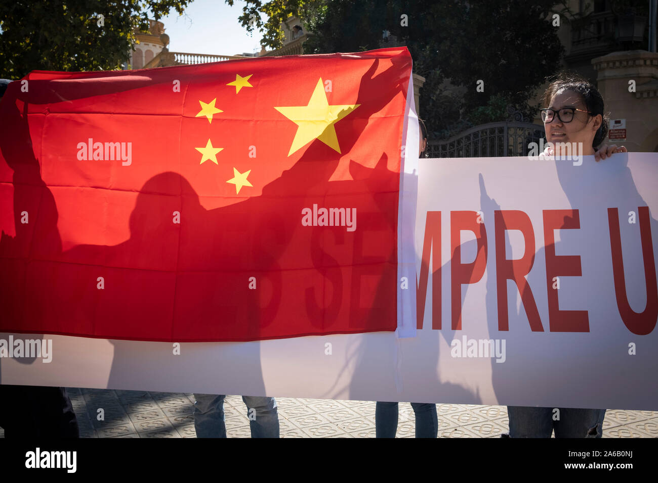 Chinese citizens living in Barcelona demonstration in front of the