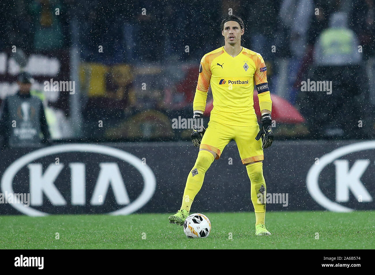 Rome, Italy. 24th Oct, 2019. Yann Sommer of Borussia Monchengladbach during the UEFA Europa League group stage match between AS Roma and Borussia Monchengladbach at Stadio Olimpico, Rome, Italy. Photo by Luca Pagliaricci. Editorial use only, license required for commercial use. No use in betting, games or a single club/league/player publications. Credit: UK Sports Pics Ltd/Alamy Live News Stock Photo