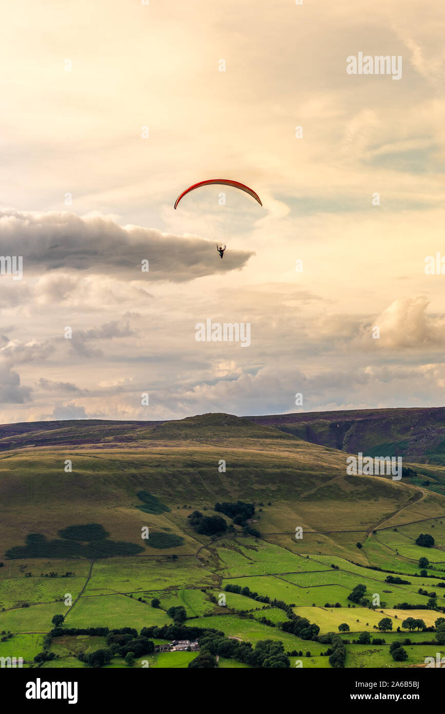 Gliding in peak district hires stock photography and images Alamy
